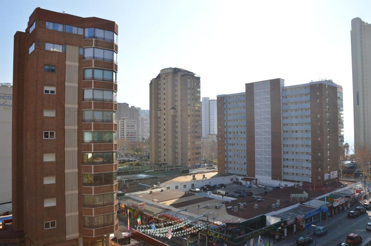 Apts Ara With Pool Benidorm Luaran gambar